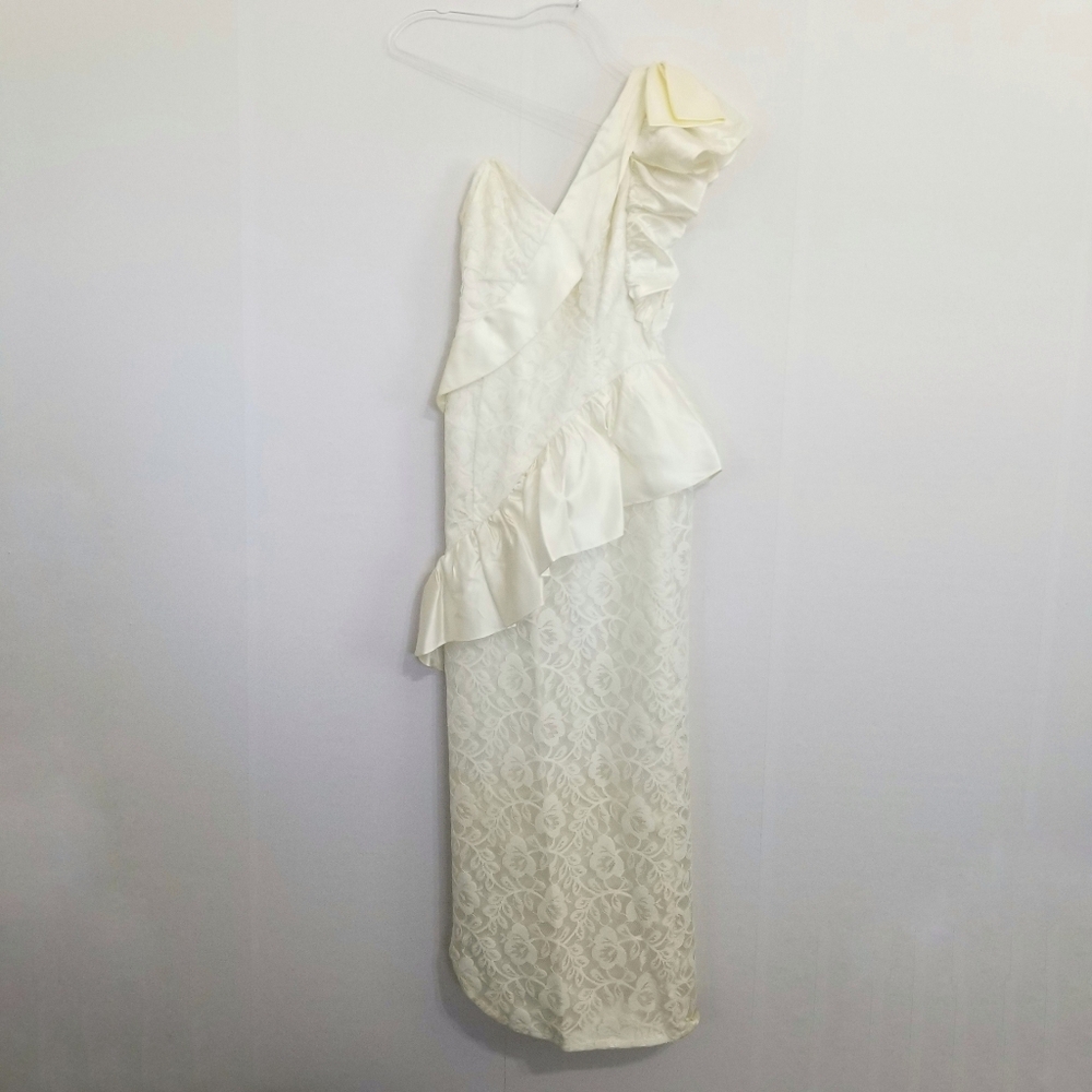 Vintage 80's Karen Okada Ivory Ruffled Lace One Shoulder Wedding Dress Size XS 0